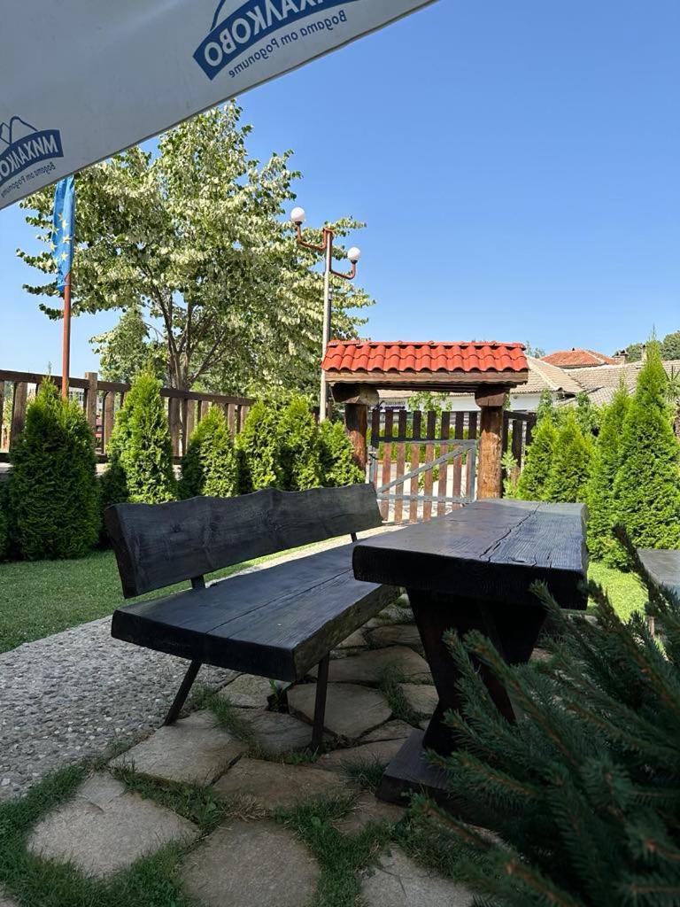 Бялата Къща Hotel Chakalarovo Exterior photo